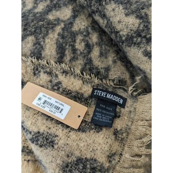 Steve Madden Women's Lofty Leopard-Print Woven Natural O/S (MSRP $38) - Picture 5 of 5